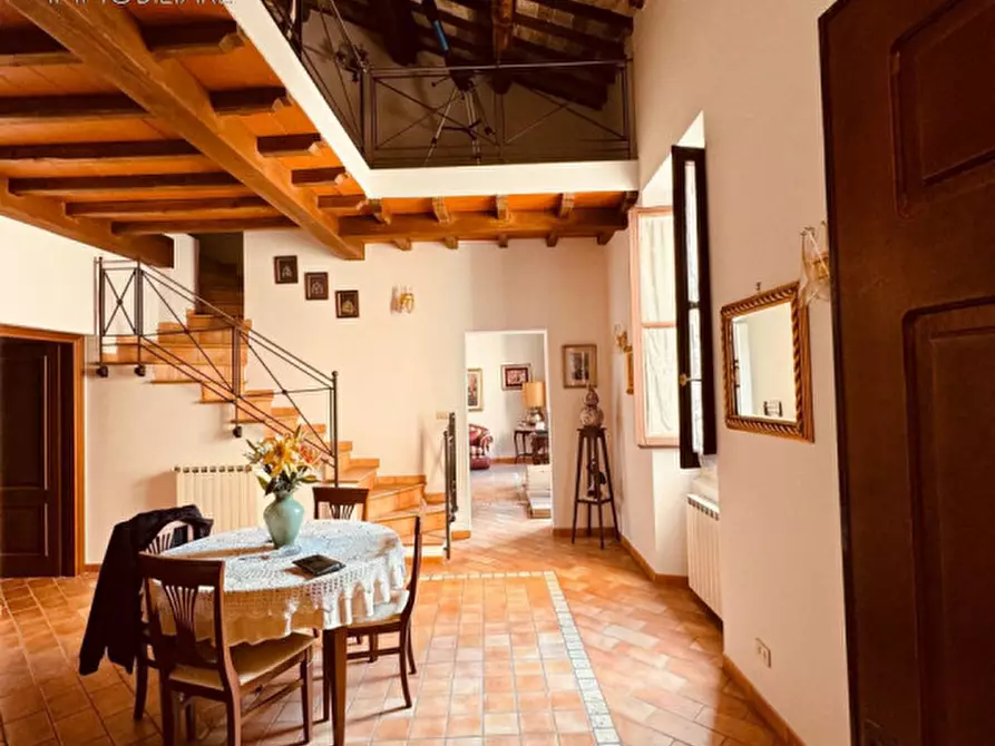 Immagine 2 di Appartamento in vendita  in piazza paolo segneri a Nettuno