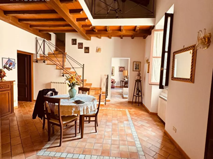 Immagine 3 di Appartamento in vendita  in piazza paolo segneri a Nettuno