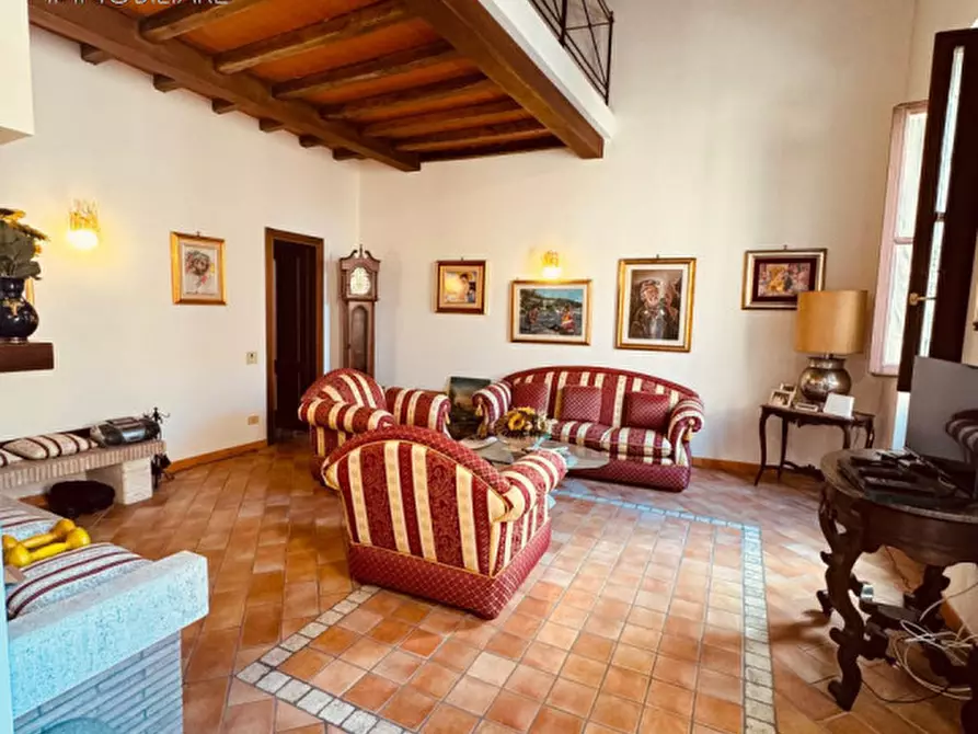 Immagine 18 di Appartamento in vendita  in piazza paolo segneri a Nettuno