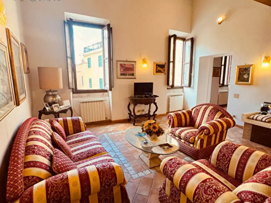 Immagine 19 di Appartamento in vendita  in piazza paolo segneri a Nettuno