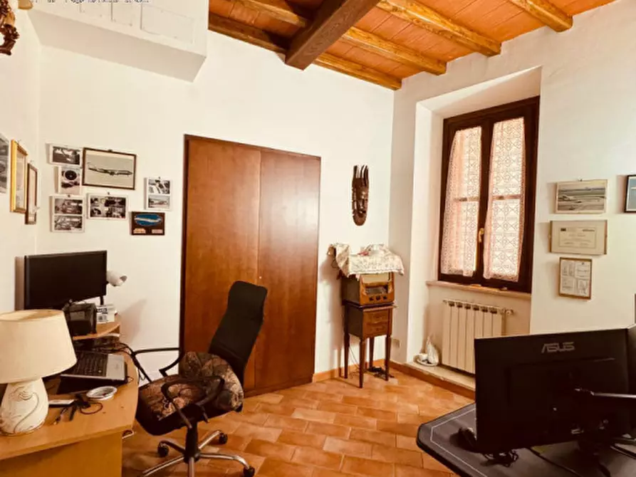 Immagine 31 di Appartamento in vendita  in piazza paolo segneri a Nettuno