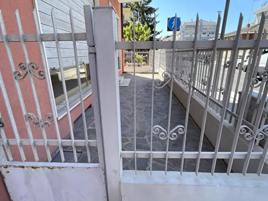 Immagine 6 di Ufficio in affitto  in Viale Ionio a Chioggia