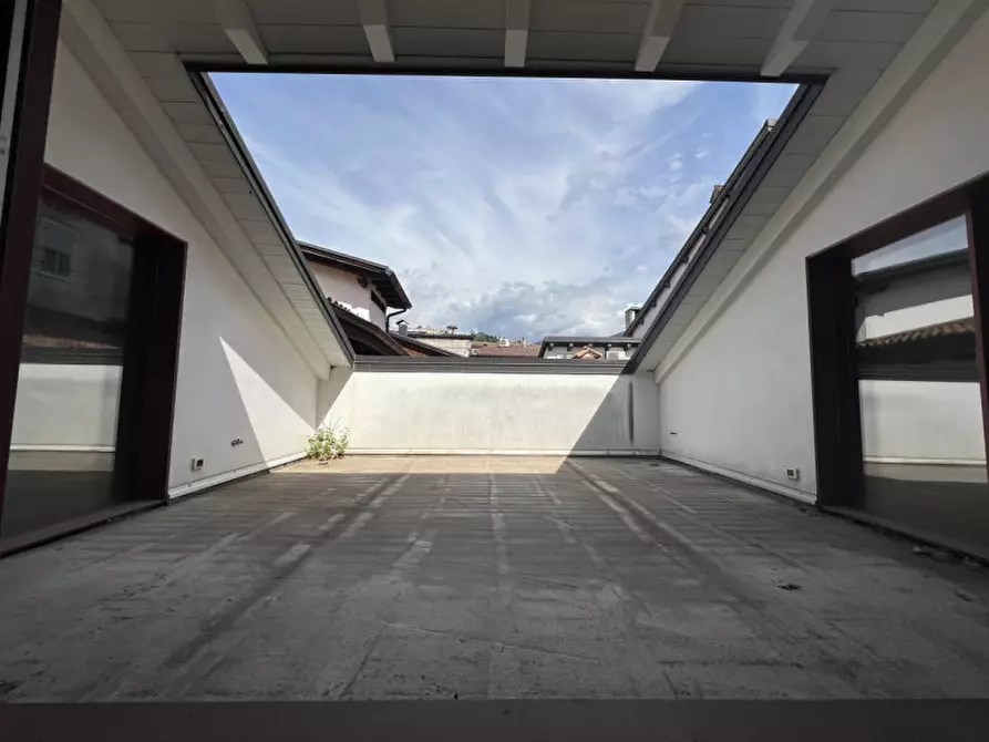 Immagine 5 di Attico in vendita  in via suffragio a Trento