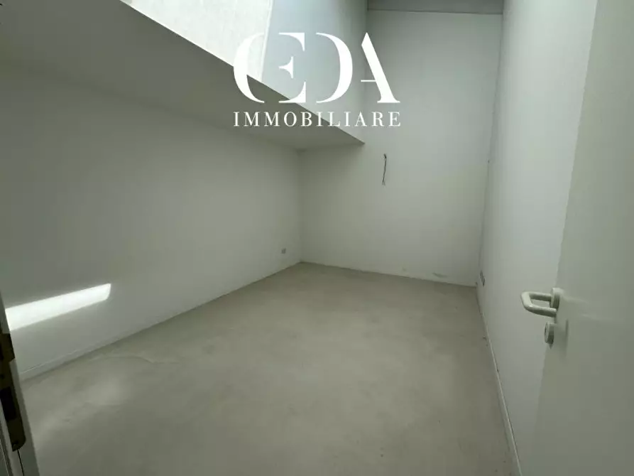 Immagine 7 di Attico in vendita  in via suffragio a Trento