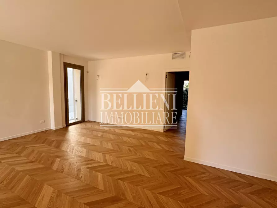 Immagine 2 di Appartamento in vendita  in Contrà Montello a Vicenza