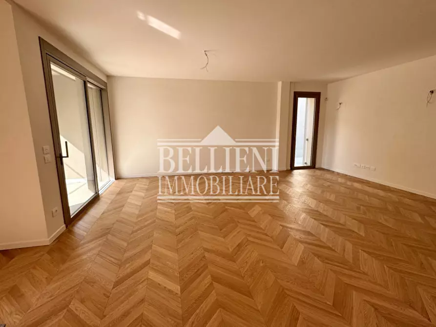 Immagine 3 di Appartamento in vendita  in Contrà Montello a Vicenza