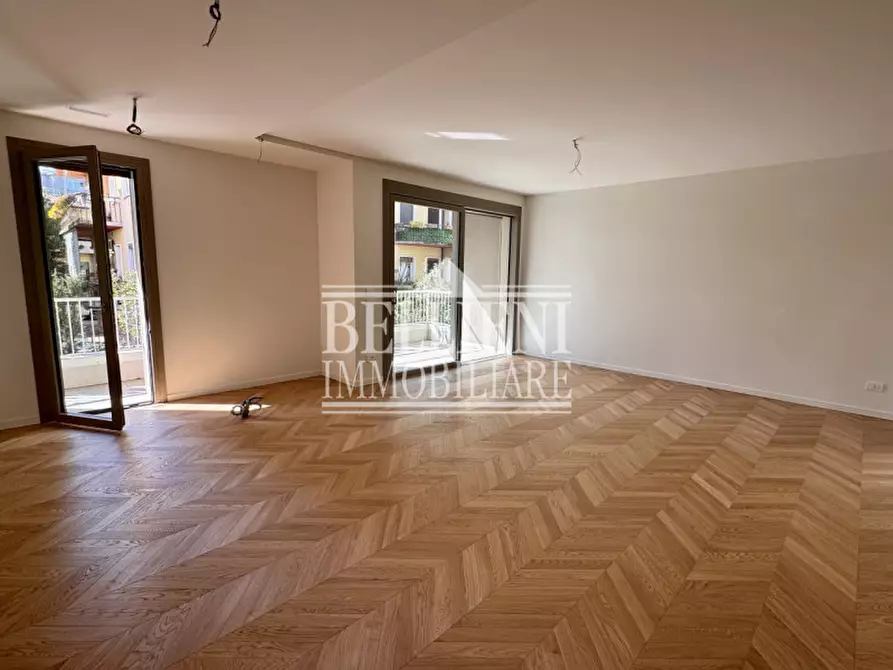 Immagine 4 di Appartamento in vendita  in Contrà Montello a Vicenza