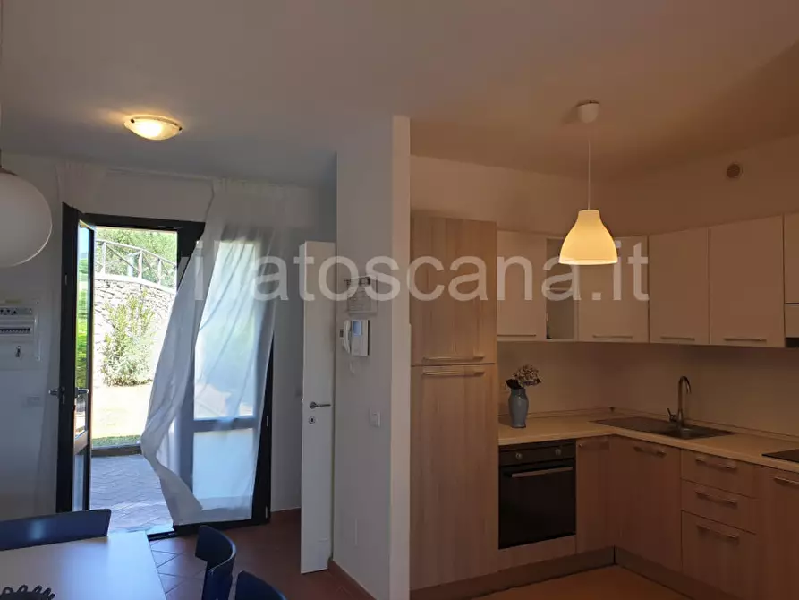 Immagine 5 di Villetta a schiera in vendita  a Castiglione Della Pescaia