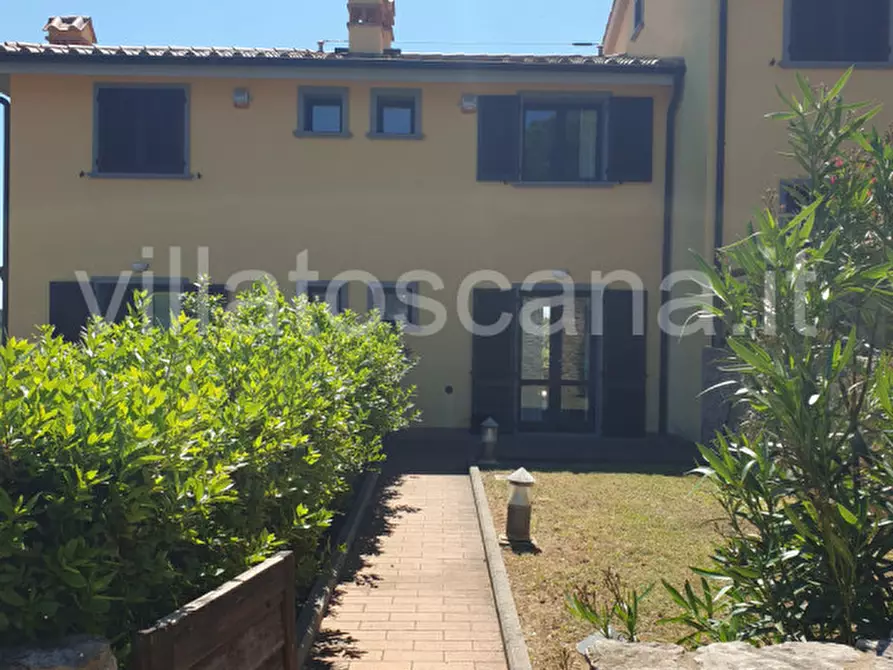 Immagine 27 di Villetta a schiera in vendita  a Castiglione Della Pescaia