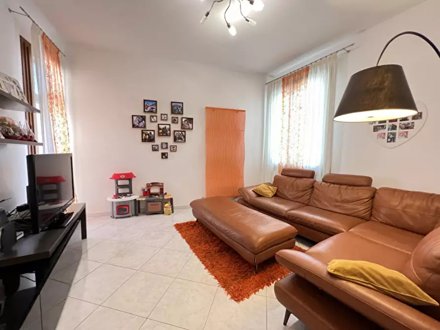 Immagine 1 di Appartamento in vendita  in Via della Repubblica a Chioggia
