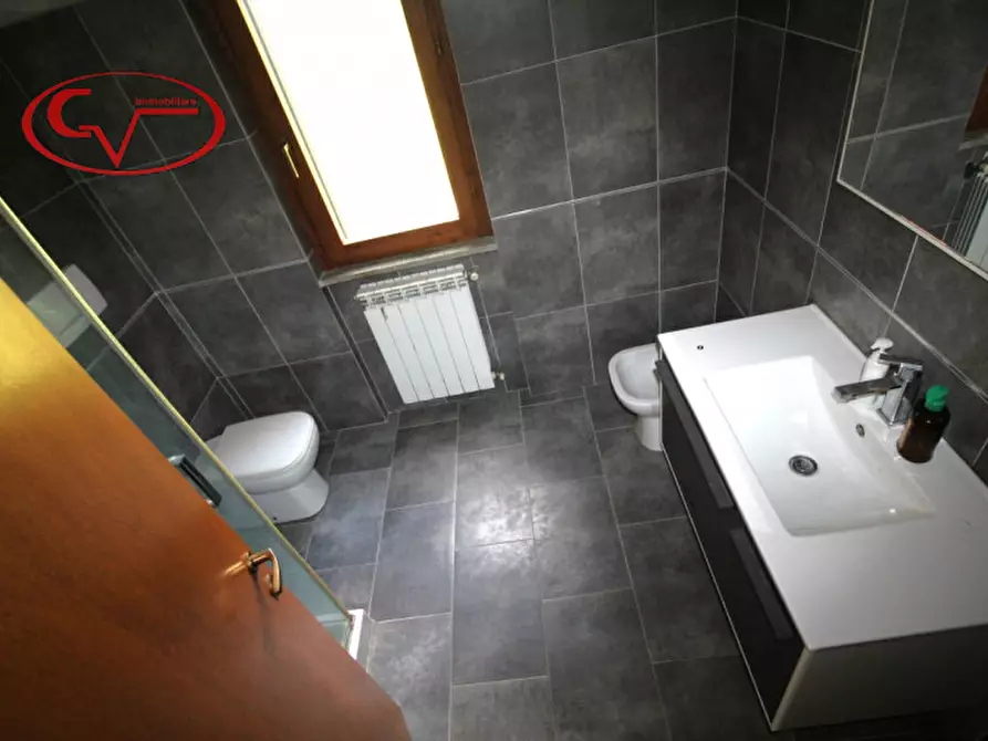 Immagine 9 di Villetta a schiera in vendita  in SP540 a Bucine