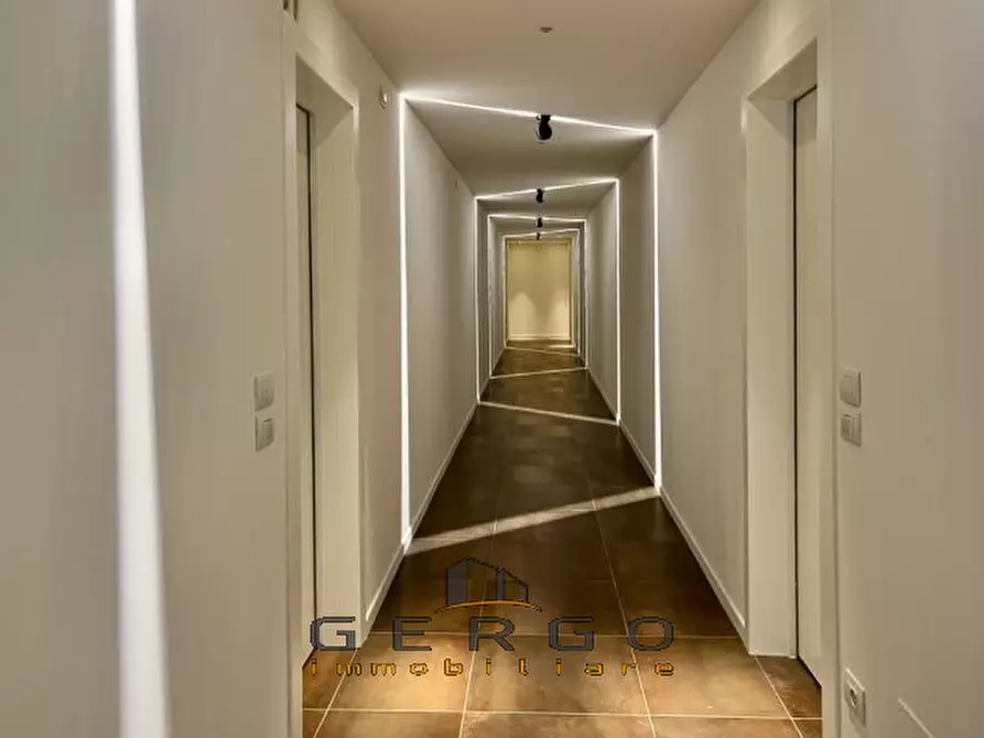 Immagine 10 di Appartamento in affitto  in Via Dei Borromeo a Padova