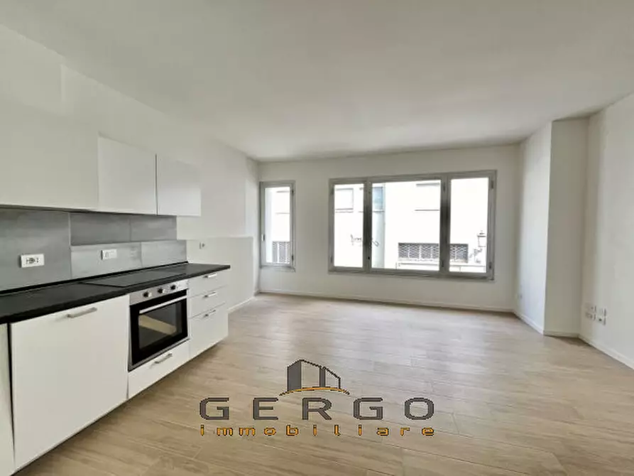 Immagine 10 di Appartamento in affitto  in Piazza Insurrezione a Padova