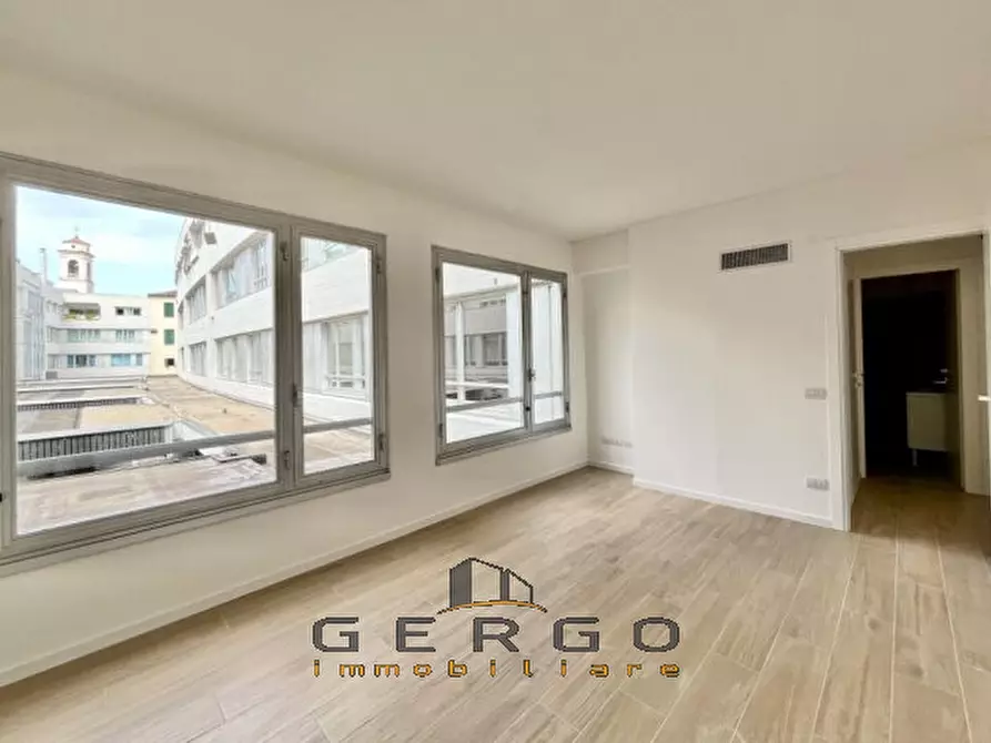 Immagine 11 di Appartamento in affitto  in Piazza Insurrezione a Padova