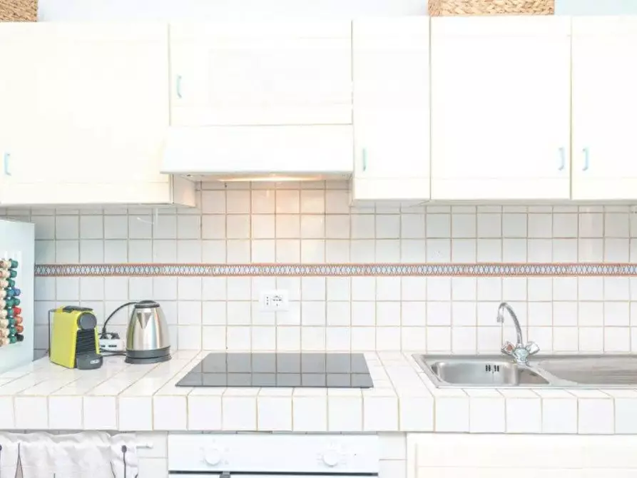 Immagine 12 di Casa bifamiliare in affitto  in via del vecchio marino, 1 a Palau