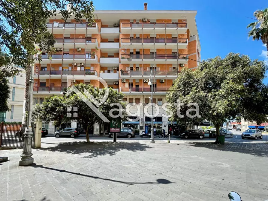 Immagine 1 di Appartamento in vendita  in Via Sandro Pertini a Salerno