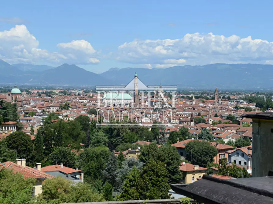 Immagine 8 di Appartamento in vendita  in Ponte degli Angeli a Vicenza