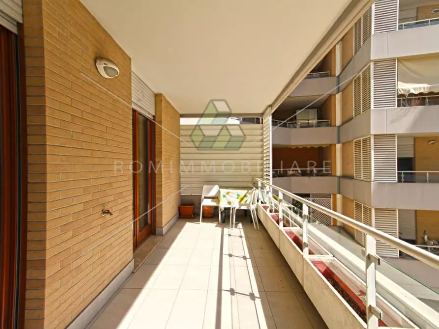 Immagine 10 di Appartamento in vendita  in Via Alessandro Terracini a Roma