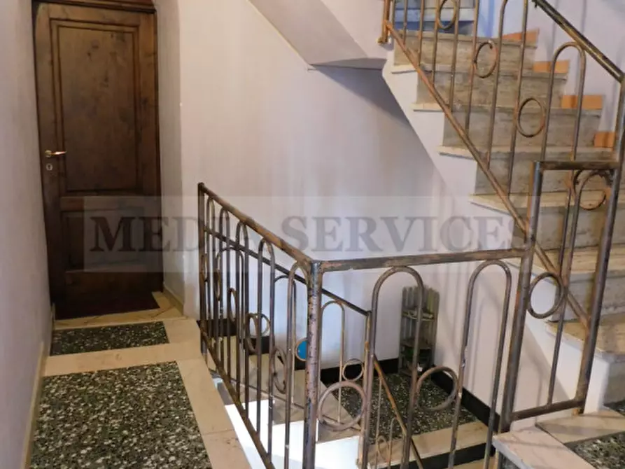 Immagine 5 di Appartamento in vendita  in via Giovanni Salvadeo n° 2 a Tromello