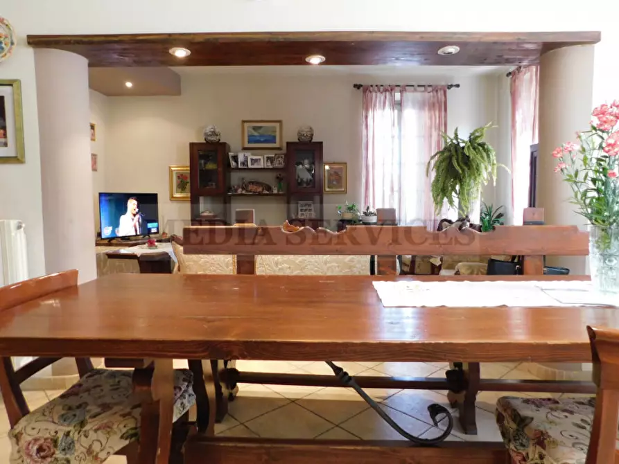 Immagine 12 di Appartamento in vendita  in via Giovanni Salvadeo n° 2 a Tromello