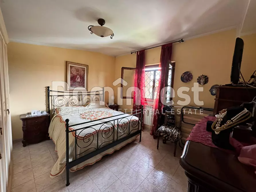 Immagine 29 di Villa in vendita  in Via Cineto Romano a Guidonia Montecelio