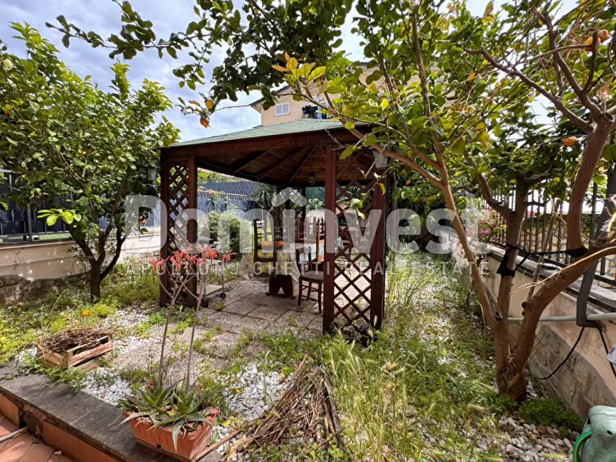 Immagine 31 di Villa in vendita  in Via Cineto Romano a Guidonia Montecelio