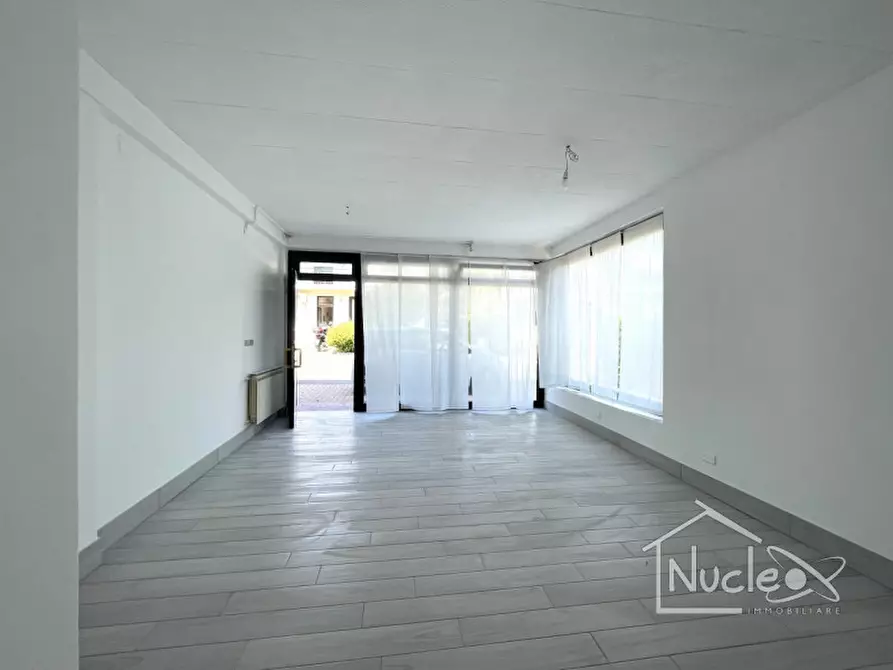 Immagine 3 di Negozio in affitto  a Galzignano Terme