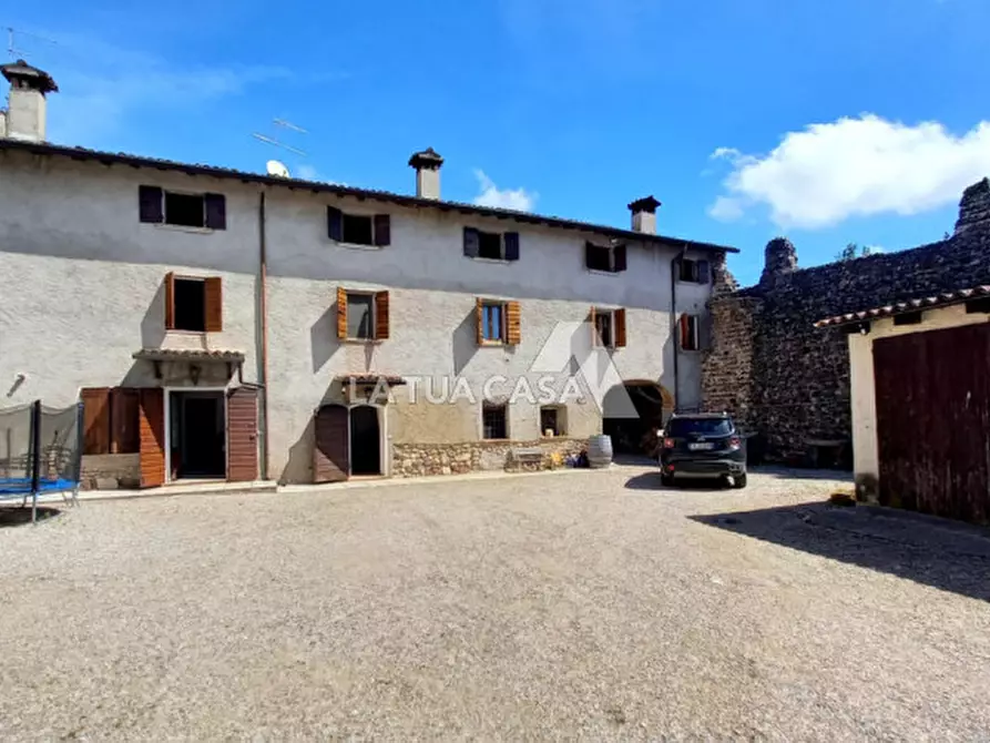 Immagine 1 di Rustico / casale in vendita  a Peschiera Del Garda