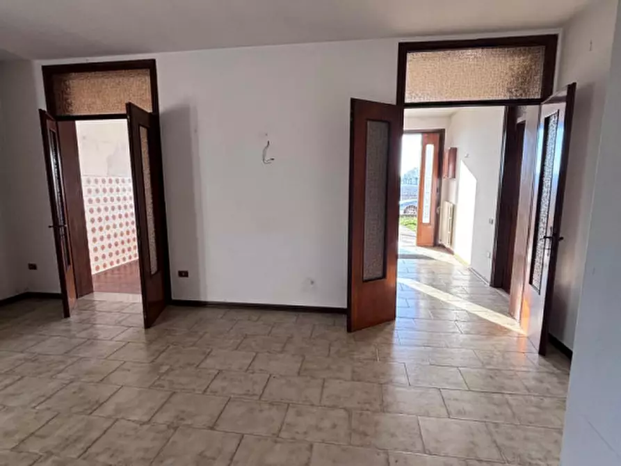 Immagine 4 di Appartamento in vendita  a Piacenza D'adige