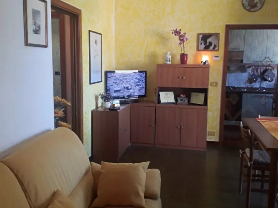 Immagine 1 di Appartamento in vendita  in Via Trento a Bellaria-Igea Marina