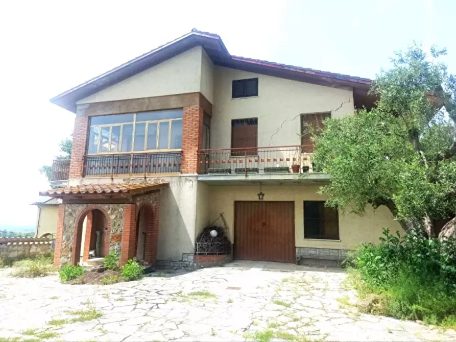 Immagine 1 di Villa in vendita  in Gioiella a Castiglione Del Lago