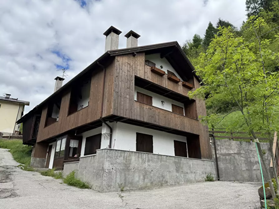 Immagine 20 di Appartamento in vendita  in Via Monti,44 a Auronzo Di Cadore