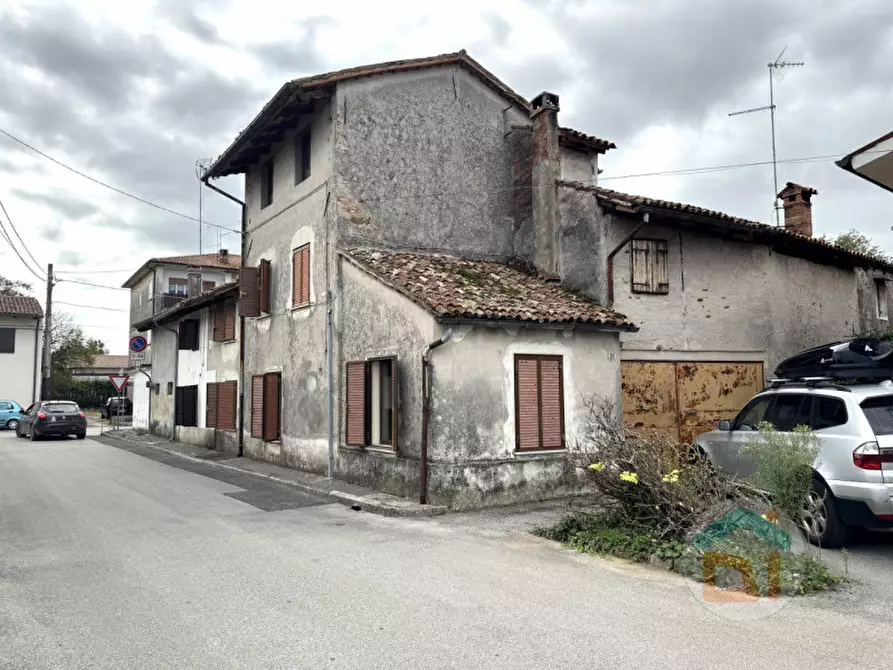 Immagine 1 di Casa indipendente in vendita  in Via Cristoforo Colombo a Moraro