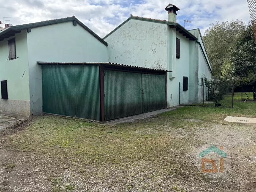 Immagine 17 di Casa indipendente in vendita  in Via Cristoforo Colombo a Moraro