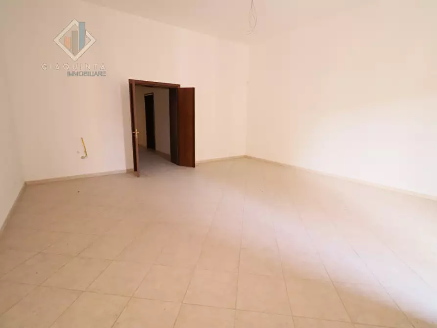 Immagine 3 di Casa indipendente in vendita  in via Giuseppe Garibaldi n 21 a Palagonia