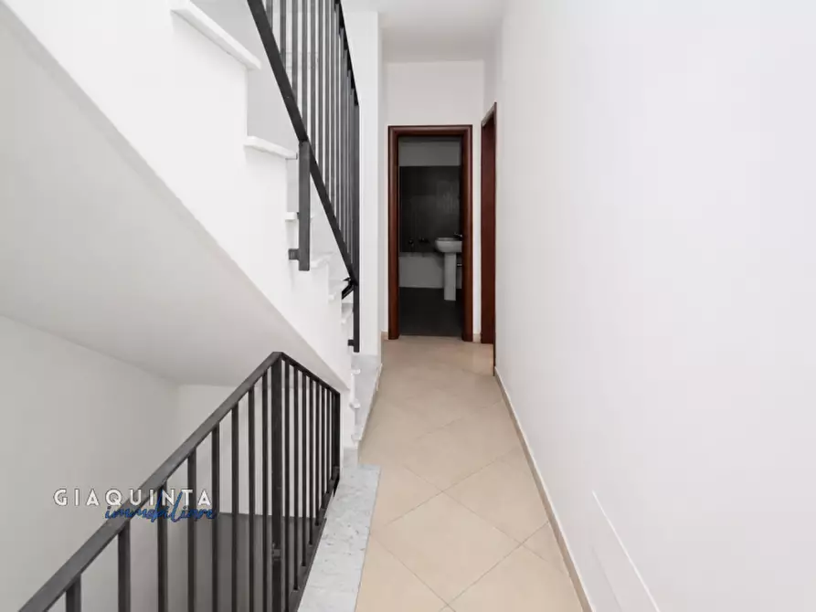 Immagine 10 di Casa indipendente in vendita  in via Giuseppe Garibaldi n 21 a Palagonia
