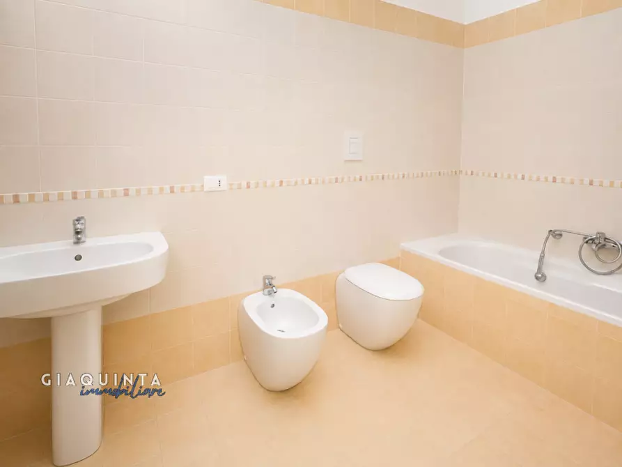 Immagine 23 di Casa indipendente in vendita  in via Giuseppe Garibaldi n 21 a Palagonia