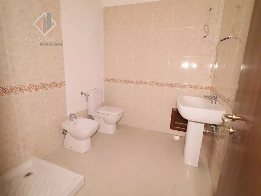 Immagine 48 di Casa indipendente in vendita  in via Giuseppe Garibaldi n 21 a Palagonia