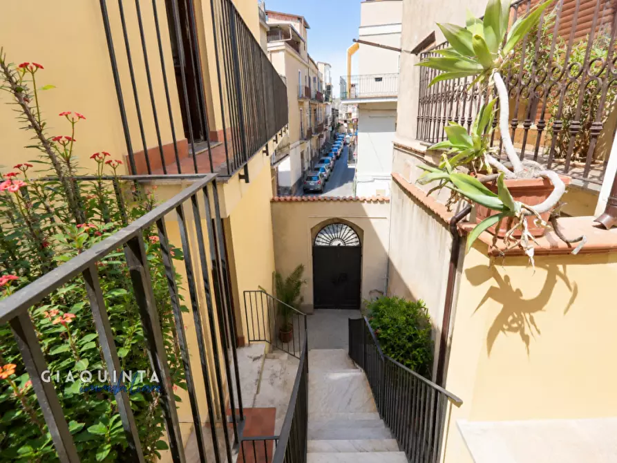 Immagine 49 di Casa indipendente in vendita  in via Giuseppe Garibaldi n 21 a Palagonia
