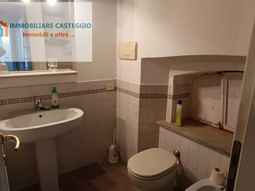 Immagine 19 di Casa indipendente in vendita  in piazza vittorio veneto a Montalto Pavese