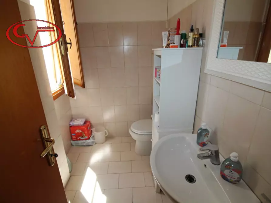 Immagine 27 di Casa trifamiliare in vendita  in Via Martiri della libertà a San Giovanni Valdarno