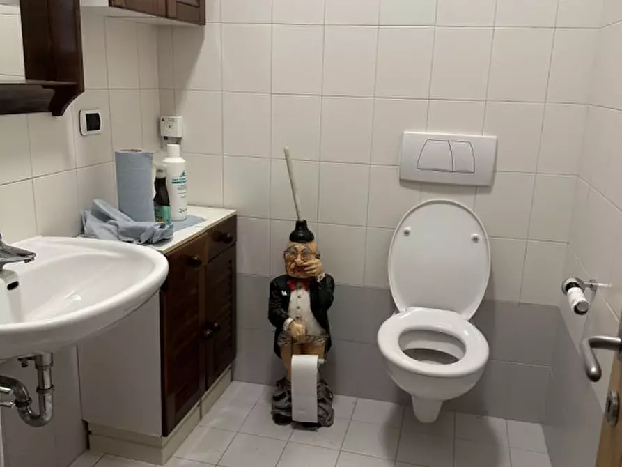 Immagine 3 di Negozio in vendita  a Salorno .Salurn.