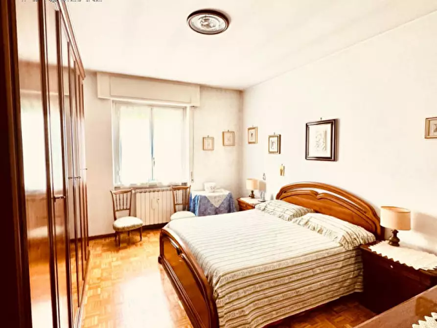 Immagine 27 di Appartamento in vendita  in piazza salvatore galgano a Roma