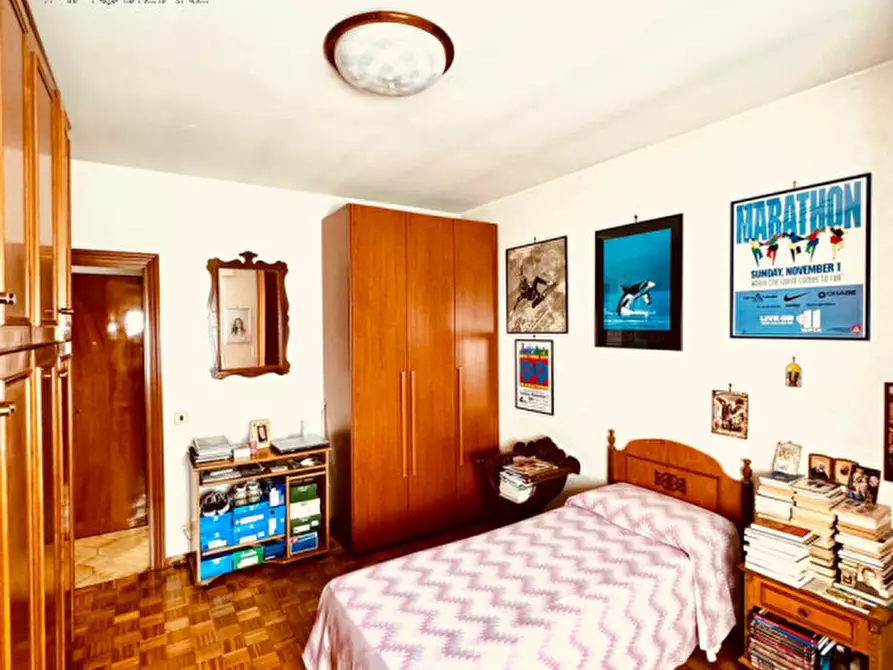 Immagine 33 di Appartamento in vendita  in piazza salvatore galgano a Roma