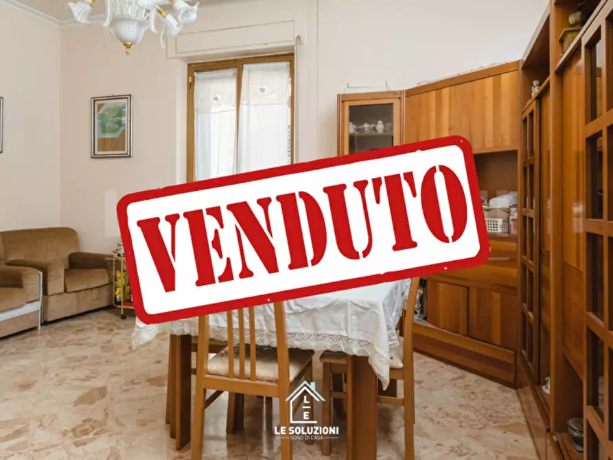 Immagine 1 di Appartamento in vendita  in via conversano 3/F a Putignano