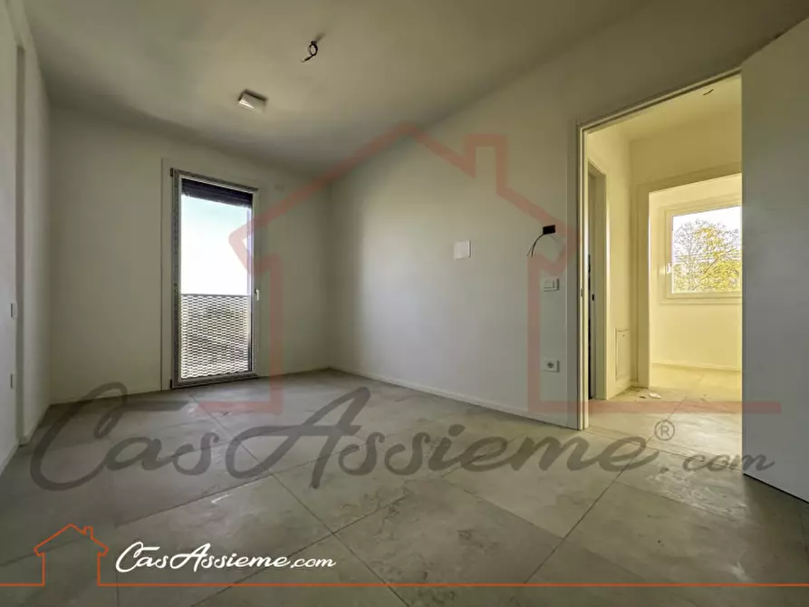 Immagine 8 di Appartamento in vendita  a Rossano Veneto