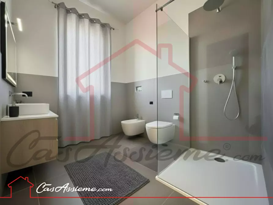 Immagine 9 di Appartamento in vendita  a Rossano Veneto