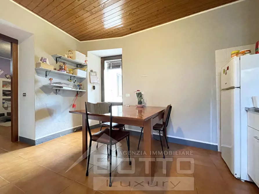 Immagine 1 di Appartamento in vendita  in Via Cavour 1 a Gignese