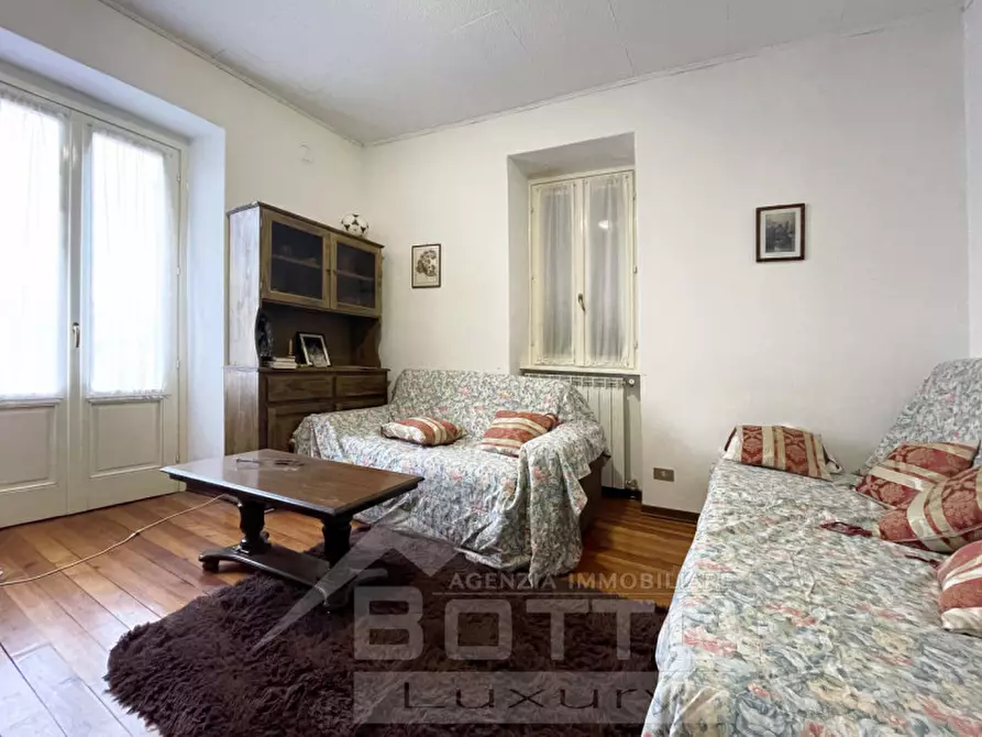 Immagine 1 di Appartamento in vendita  in Via Cavour 1 a Gignese