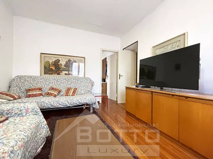 Immagine 6 di Appartamento in vendita  in Via Cavour 1 a Gignese